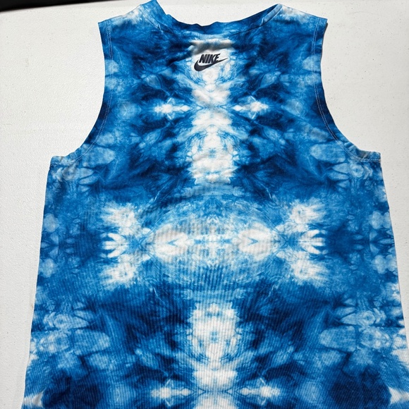 Nike N7 seventh generation  running graphic  shirt - Picture 3 of 6